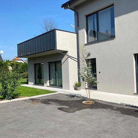 Apartments Lily 卢布尔雅那 外观 照片
