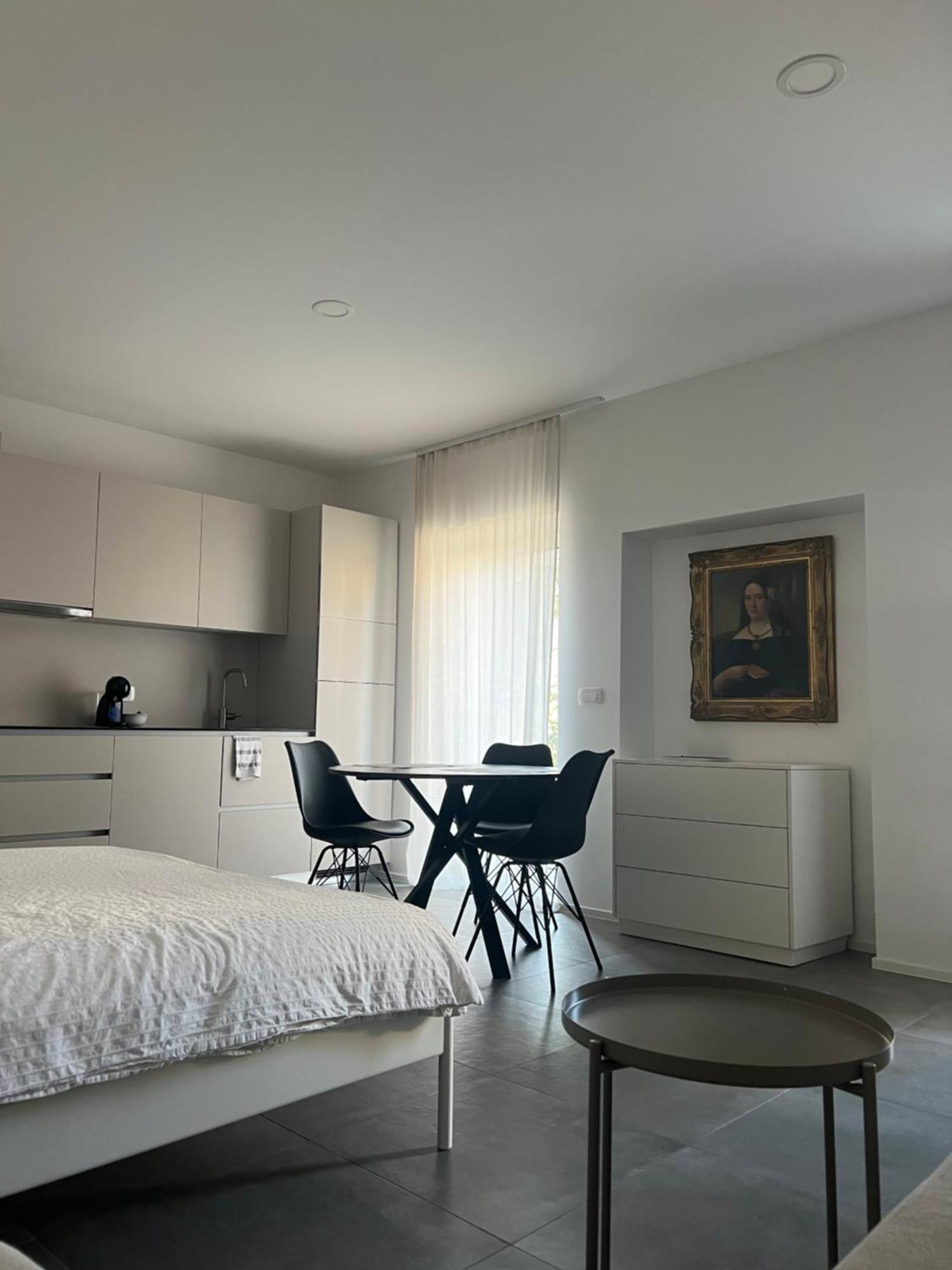 Apartments Lily 卢布尔雅那 外观 照片
